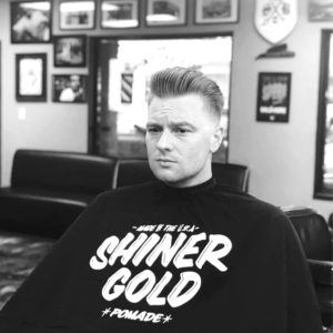 Shiner Gold Black Barber Cape